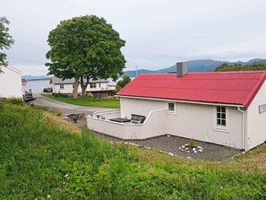 House | Exterior - Holiday Home in Vevang (Hustadvika)
