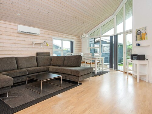 6 Person Holiday Home in Juelsminde-by Traum