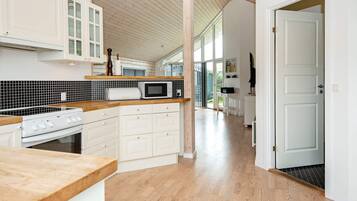 House | Private kitchen