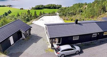 4 Star Holiday Home in Sundlandet