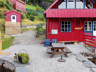 5 Person Holiday Home in Lonevag