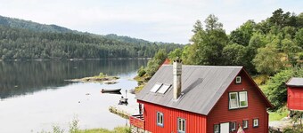 5 Person Holiday Home in Lonevag
