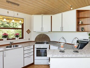 House | Private kitchen