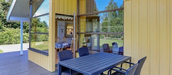 Luxurious Holiday Home Near Hals With Whirlpool