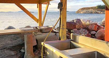 6 Person Holiday Home in Aukra