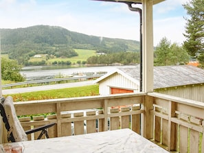 House | Property grounds - 8 Person Holiday Home in Vagland (Heim)