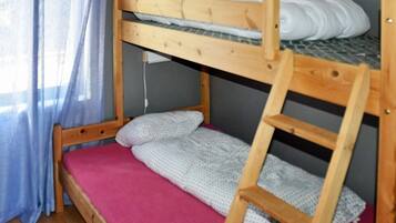 1 bedroom, individually furnished
