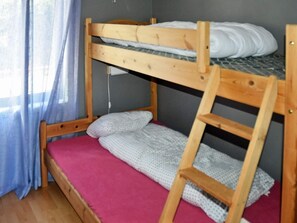 1 bedroom, individually furnished