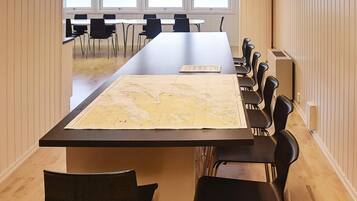 House | Meeting facility