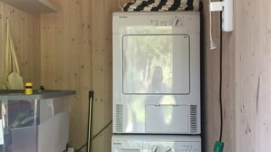 Nicht klassifiziertes Bild, 2 von 39, Schaltfläche
