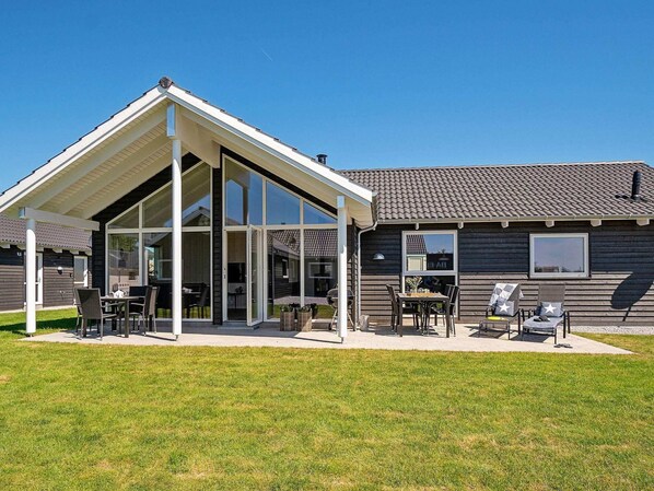 House | Exterior