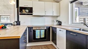 House | Private kitchen | Fridge