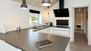 Unclassified image, 4 of 27, button - Charming Holiday Home in Jutland Denmark With Terrace (Jerup)