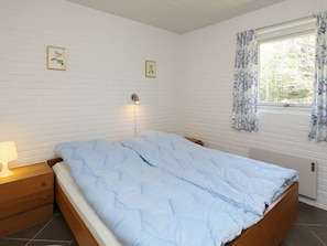 3 Schlafzimmer, Babybetten