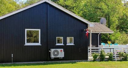Luxurious Holiday Home in Millinge With Roofed Terrace
