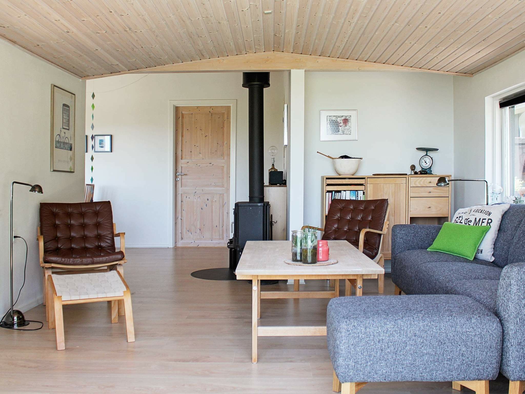 House | Living room | DVD player