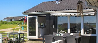 Luxurious Holiday Home in Millinge With Roofed Terrace