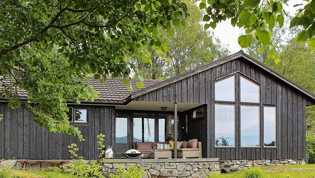 Exterior - Holiday Home in Jelsa (Suldal)