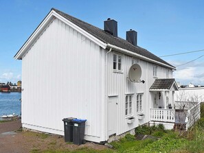 House | Exterior