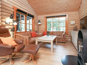 Living room - Luxurious Holiday Home in Jutland With Whirlpool (Logstor)