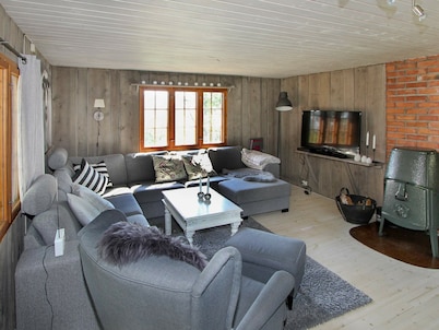 10 Person Holiday Home in Åseral