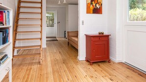 3 habitaciones, cunas y muebles diferentes 