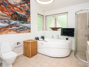 House | Spa treatment