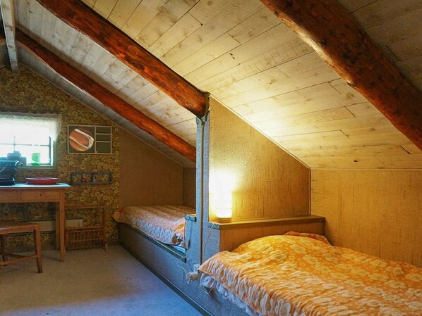 3 bedrooms - 6 Person Holiday Home in Tanumshede (Tanum)
