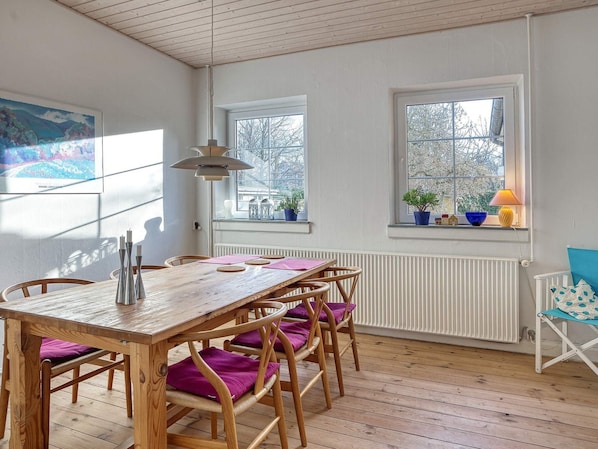 House | Dining