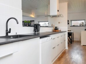 House | Private kitchen | Highchair - 4 Star Holiday Home in Knebel (Knebel)