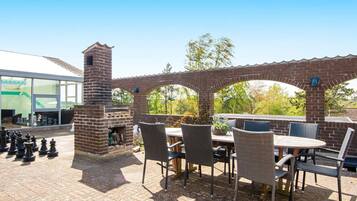 House | Dining