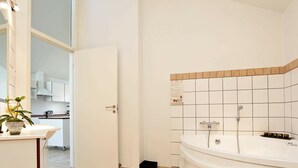 Ảnh chưa phân loại, 2 trong số 22 ảnh, nút