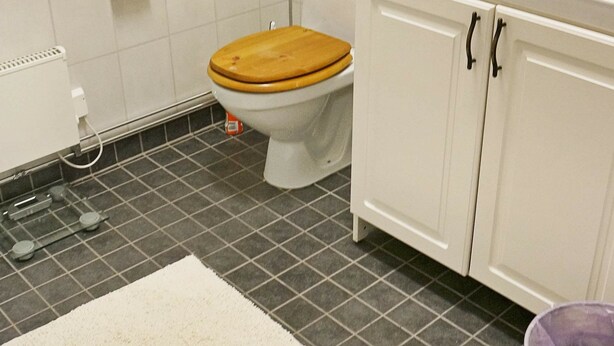 House | Bathroom