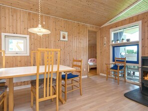 Dining - Cozy Holiday Home in Jutland With Terrace (Borkop)