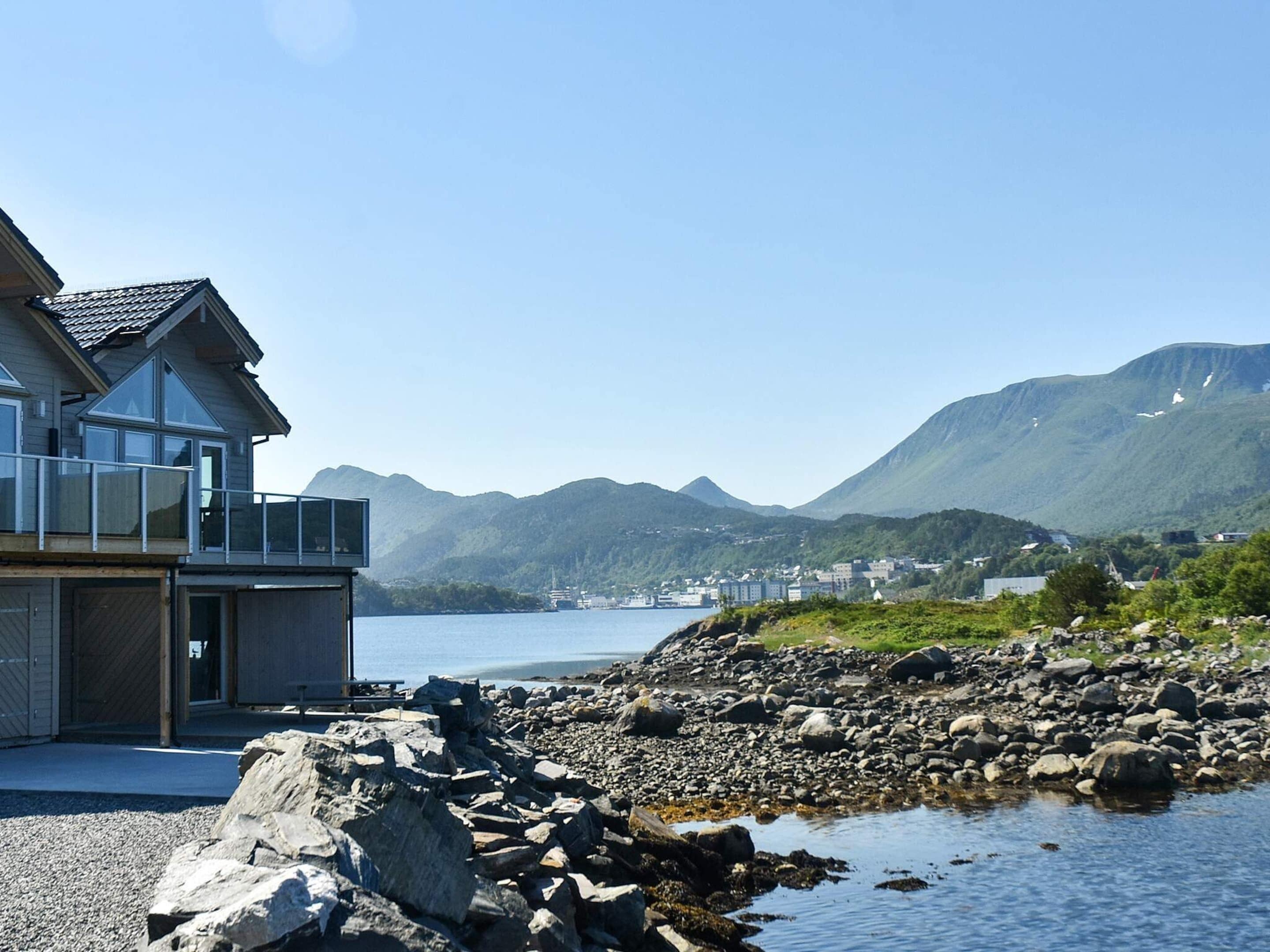 House | Exterior
