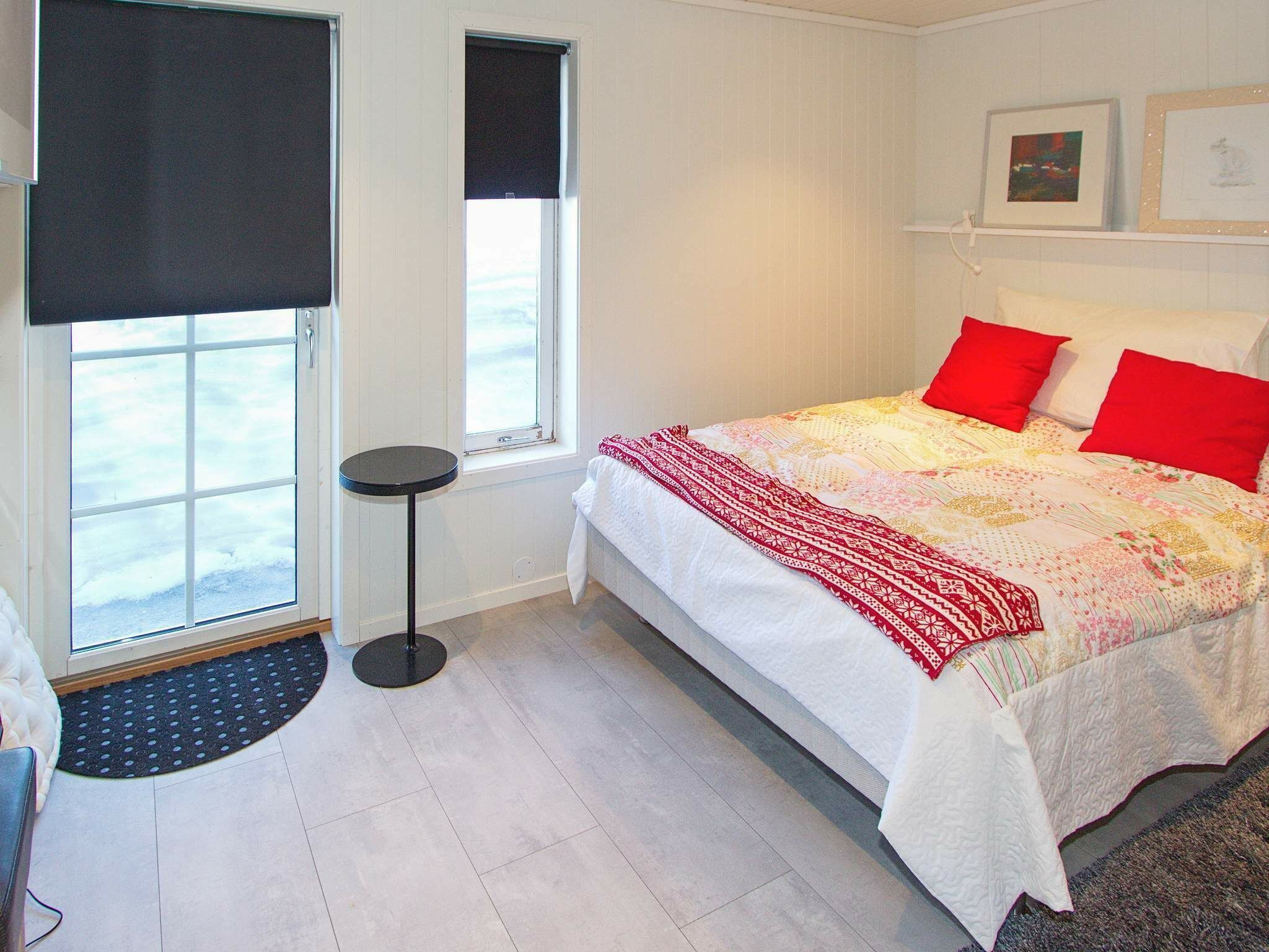 3 bedrooms, individually furnished