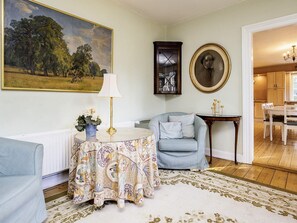 House | Interior - Historic Mill Retreat - By Traum Ferienwohnungen (Ullerslev)