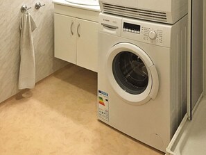 Interior - Holiday Home in Auklandshamn (Sveio)