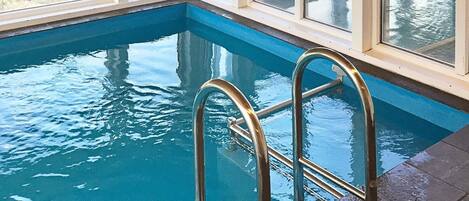 Ferienhaus | Pool | Innenpool, Außenpool