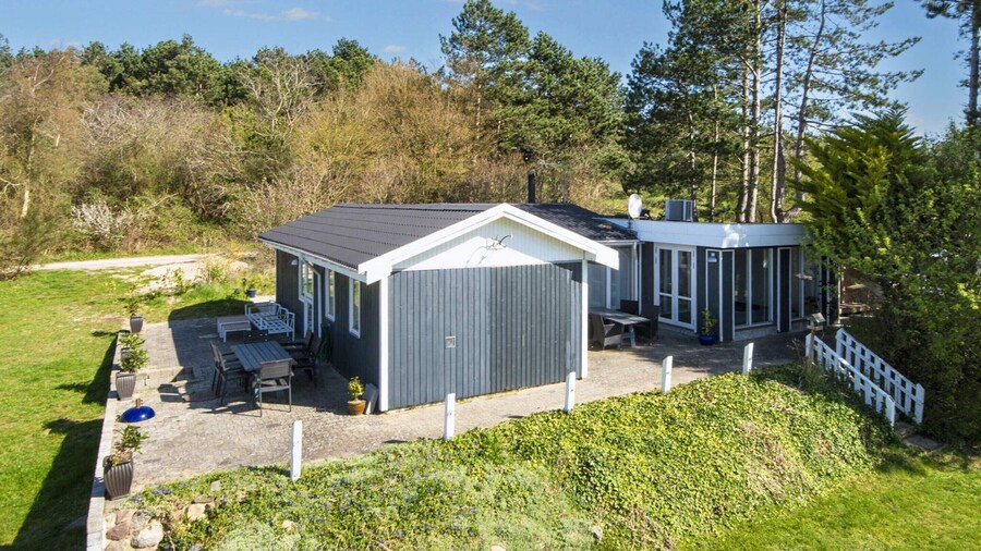 8 Person Holiday Home in Ebeltoft-by Traum