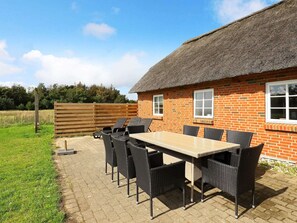 House | Outdoor dining - 8 Person Holiday Home in Ulfborg-by Traum (Ulfborg)
