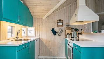 House | Private kitchen | Highchair