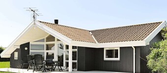 6 Person Holiday Home in Ebberup-by Traum