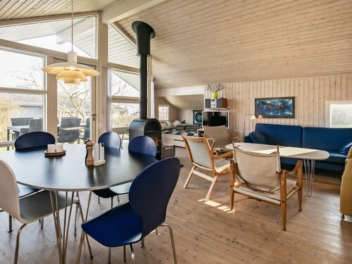 6 Person Holiday Home in Ebberup