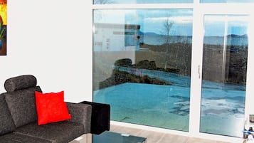 Ferienhaus | Wohnbereich | Fernseher