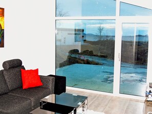 House | Living area | TV