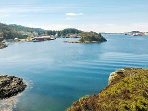 Talo | Näkymä järvelle