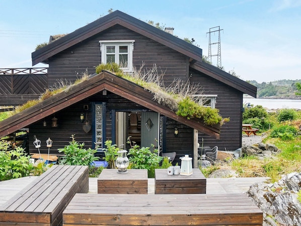 House | Exterior