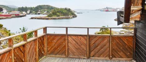 House | Property grounds