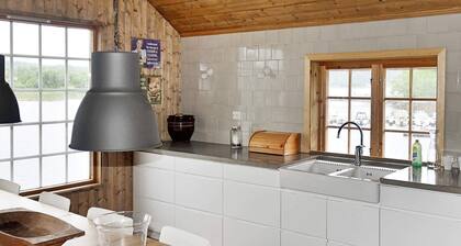 8 Person Holiday Home in Lesund